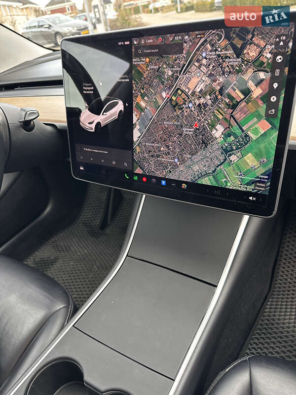 Седан Tesla Model 3 2018 в Киеве фото 14 Седан Tesla Model 3 2018 в Киеве