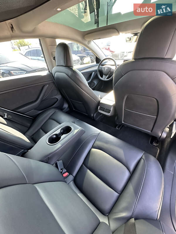 Седан Tesla Model 3 2022 в Ивано-Франковске фото 31 Седан Tesla Model 3 2022 в Ивано-Франковске