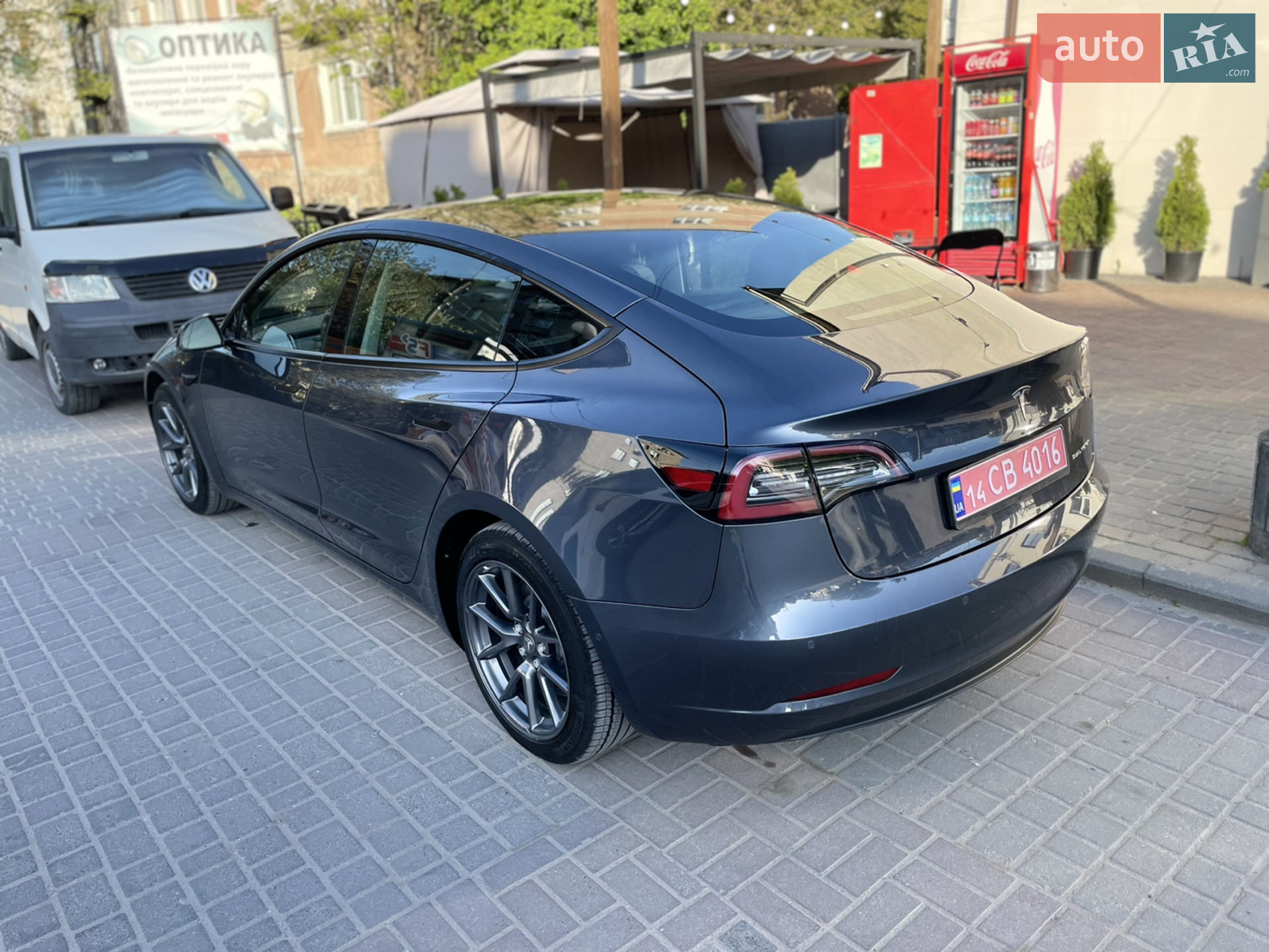 2022 Tesla Model 3 - фото 1