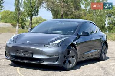 Седан Tesla Model 3 2021 в Днепре