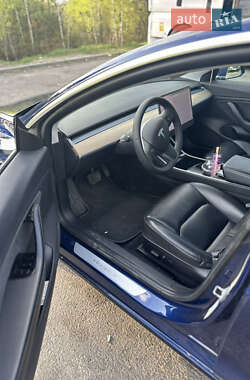 Седан Tesla Model 3 2018 в 