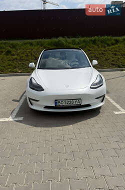 Седан Tesla Model 3 2018 в 