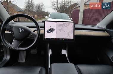 Седан Tesla Model 3 2018 в 