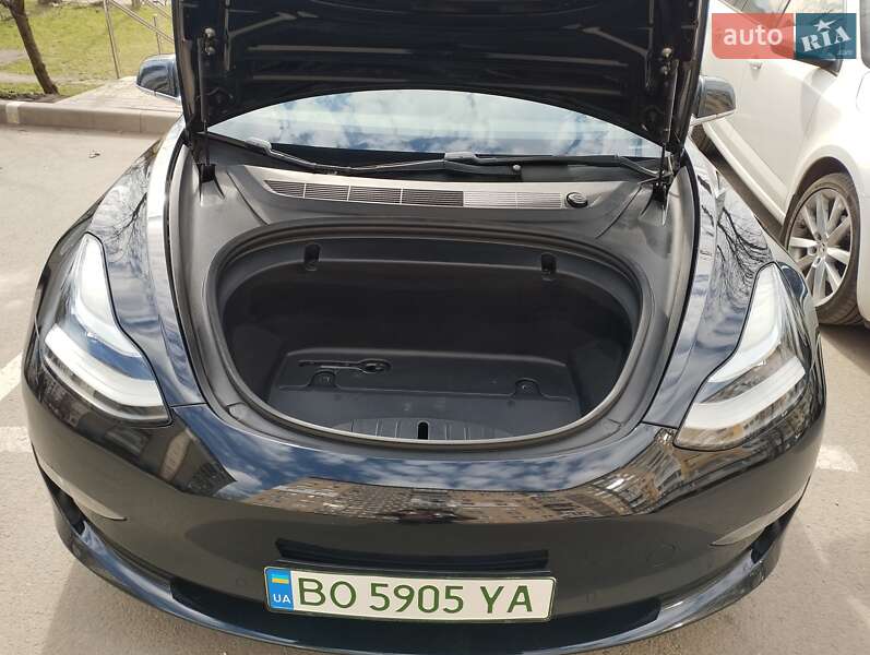 Седан Tesla Model 3 2019 в Тернополе фото 21 Седан Tesla Model 3 2019 в Тернополе