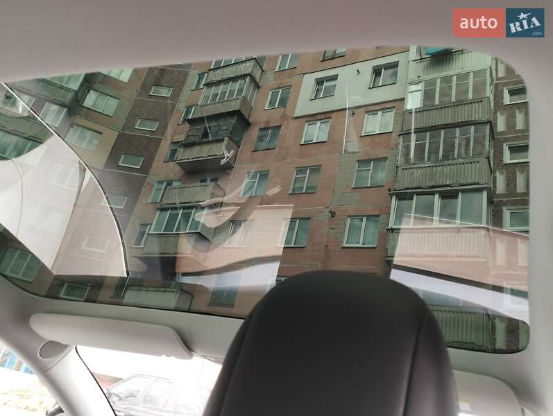 Седан Tesla Model 3 2019 в Тернополе фото 26 Седан Tesla Model 3 2019 в Тернополе