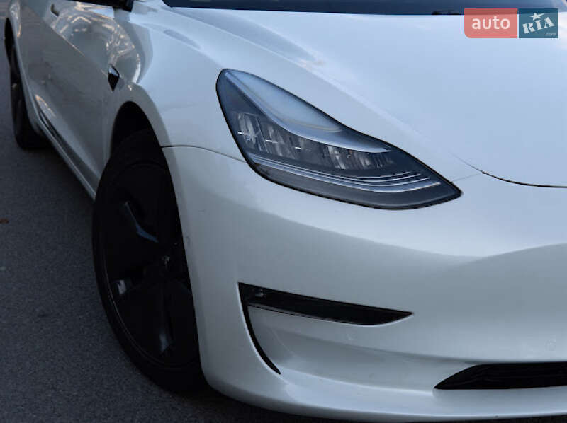 Седан Tesla Model 3 2019 в Львове фото 19 Седан Tesla Model 3 2019 в Львове