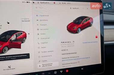 Седан Tesla Model 3 2018 в 