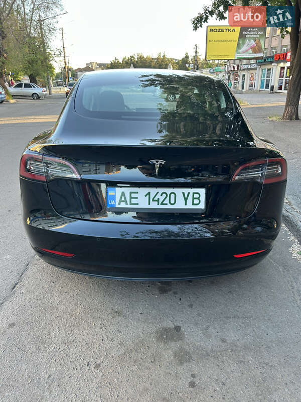 Седан Tesla Model 3 2020 в Кривом Роге фото 10 Седан Tesla Model 3 2020 в Кривом Роге