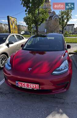 Седан Tesla Model 3 2018 в 