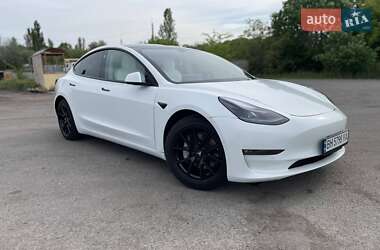 Седан Tesla Model 3 2021 в Одесі