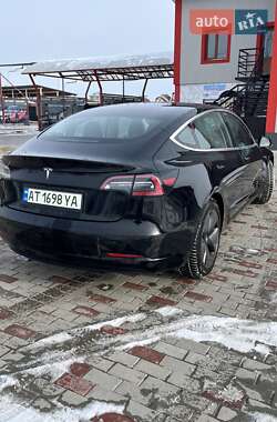 Седан Tesla Model 3 2018 в 