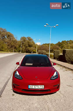 Седан Tesla Model 3 2018 в 