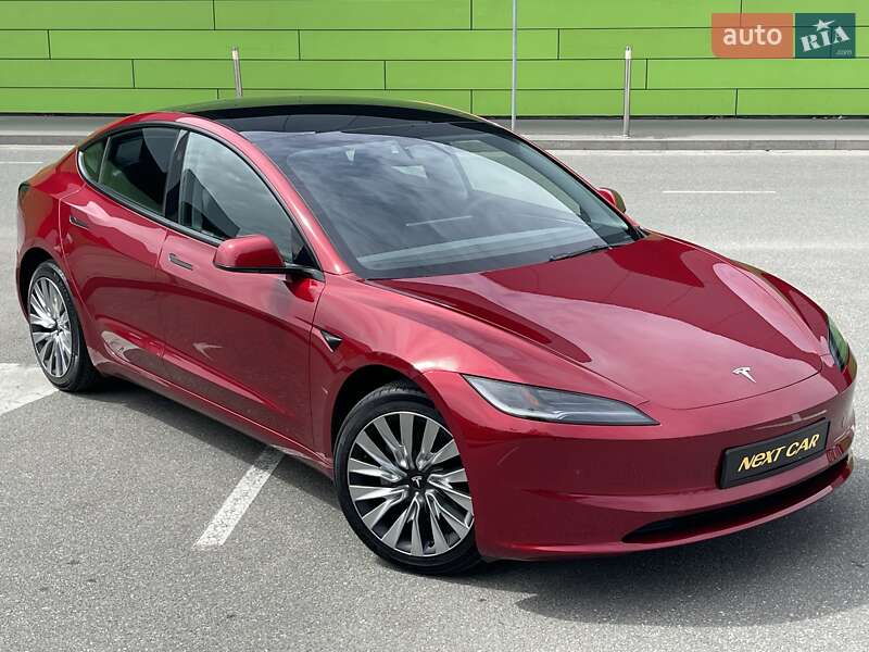 Позашляховик / Кросовер Tesla Model 3 2024 в Києві