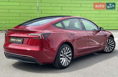 Внедорожник / Кроссовер Tesla Model 3 2024 в 