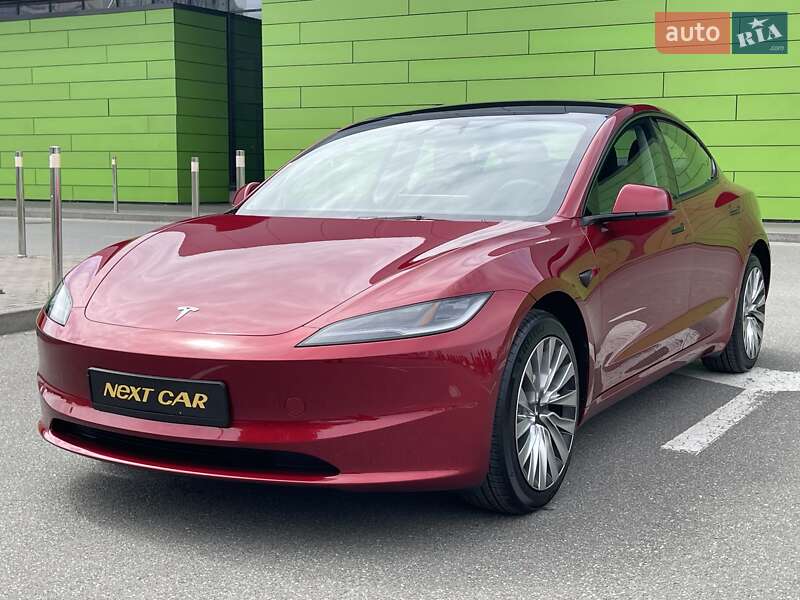 Позашляховик / Кросовер Tesla Model 3 2024 в Києві