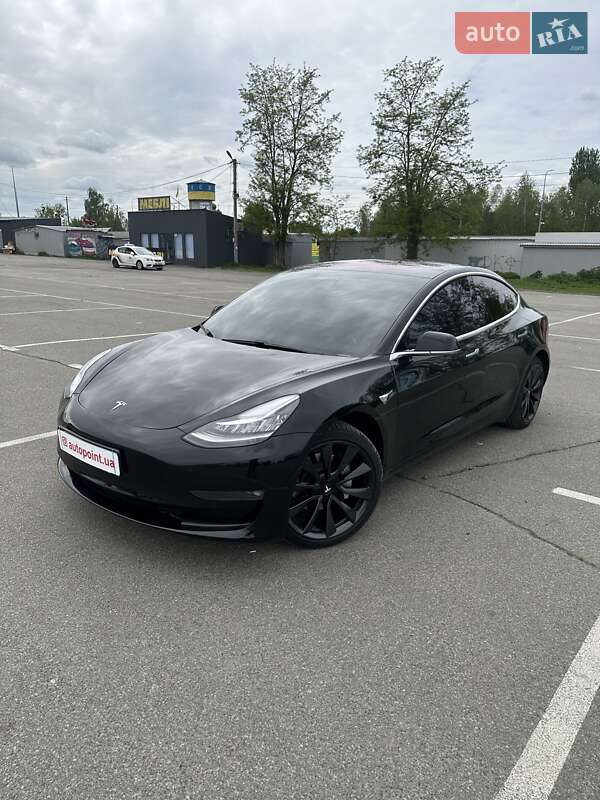 Tesla Model 3 2018