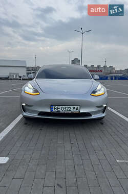 Седан Tesla Model 3 2018 в Черноморске