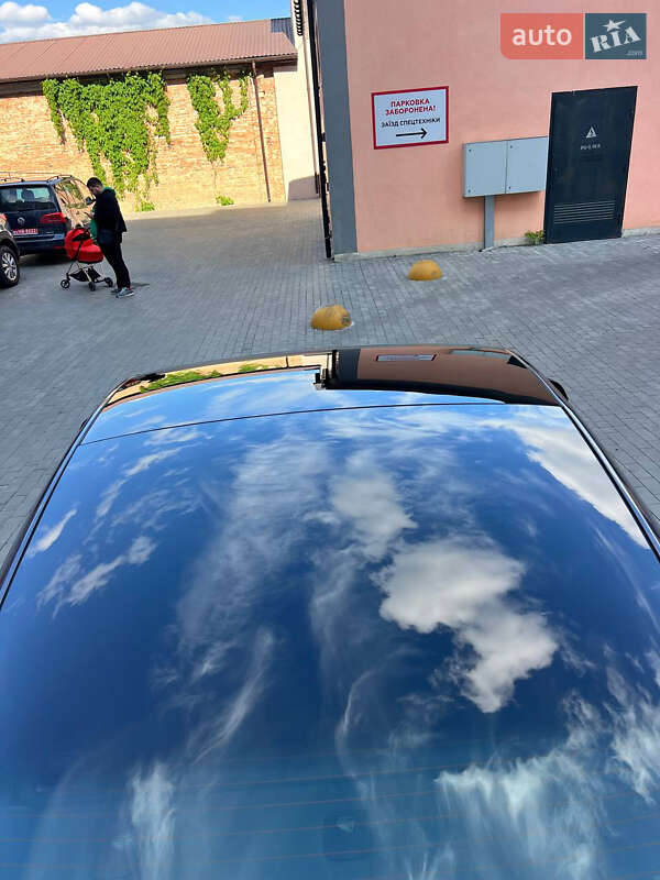 Седан Tesla Model 3 2022 в Луцьку