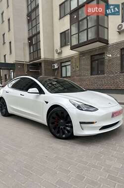 Седан Tesla Model 3 2021 в Сумах