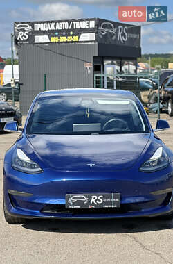 Седан Tesla Model 3 2019 в 