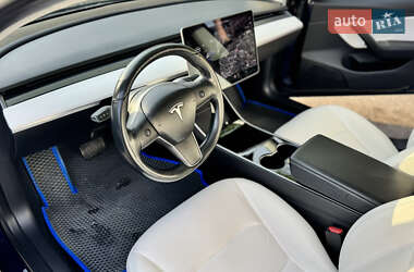 Седан Tesla Model 3 2018 в 