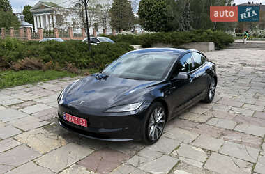 Седан Tesla Model 3 2024 в Киеве