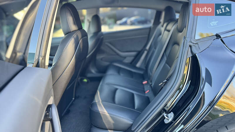 Седан Tesla Model 3 2018 в Черкассах фото 48 Седан Tesla Model 3 2018 в Черкассах
