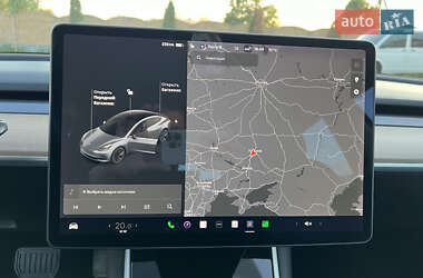 Седан Tesla Model 3 2019 в 