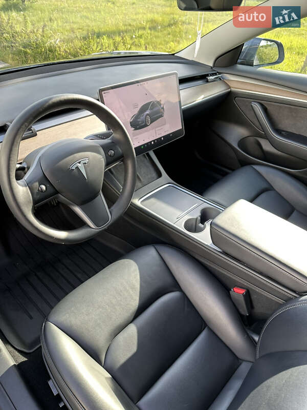 Седан Tesla Model 3 2023 в Коростені фото 18 Седан Tesla Model 3 2023 в Коростені