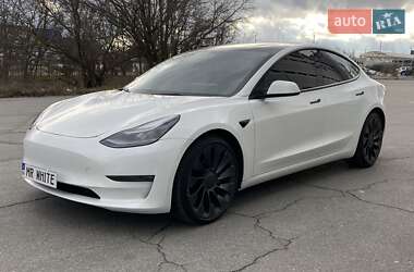Седан Tesla Model 3 2022 в Дніпрі
