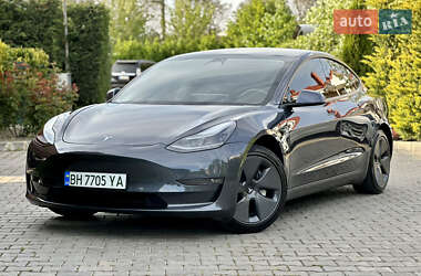 Седан Tesla Model 3 2021 в Одесі