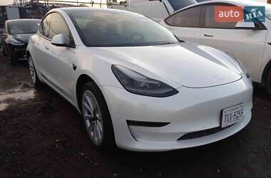 Седан Tesla Model 3 2022 в Львові