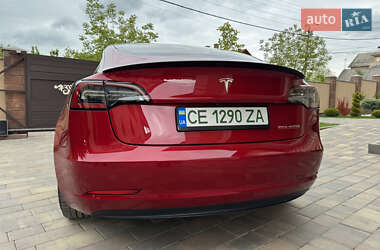 Седан Tesla Model 3 2019 в 
