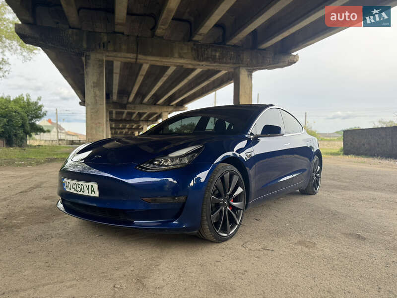Tesla Model 3 2020 Tesla Model 3 2020