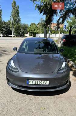 Седан Tesla Model 3 2018 в Полтаві