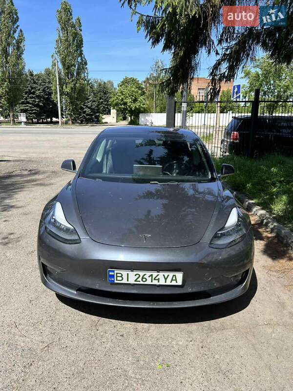 Tesla Model 3 2018