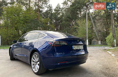 Седан Tesla Model 3 2018 в 