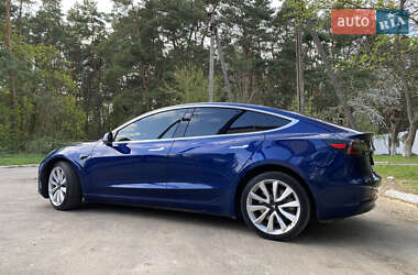 Седан Tesla Model 3 2018 в 