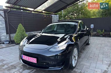 Седан Tesla Model 3 2019 в 