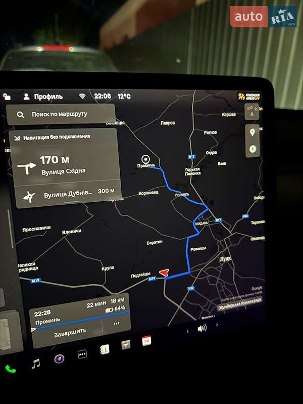 Седан Tesla Model 3 2022 в 