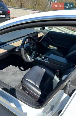 Седан Tesla Model 3 2018 в 