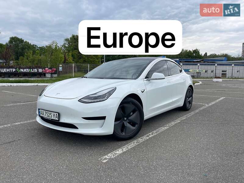 Tesla Model 3 2019