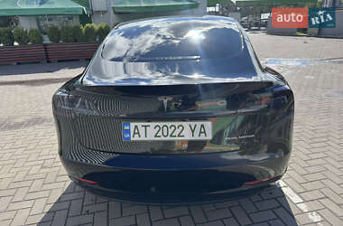 Седан Tesla Model 3 2021 в Ивано-Франковске