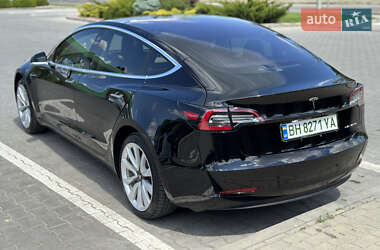 Седан Tesla Model 3 2018 в 