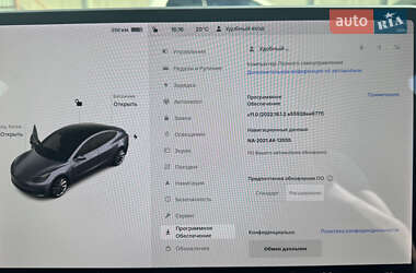 Седан Tesla Model 3 2019 в 