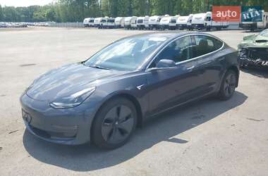 Tesla Model 3 2018