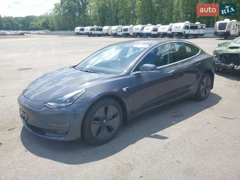 Седан Tesla Model 3 2018 в 