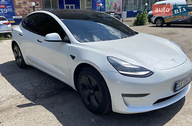 Седан Tesla Model 3 2018 в 
