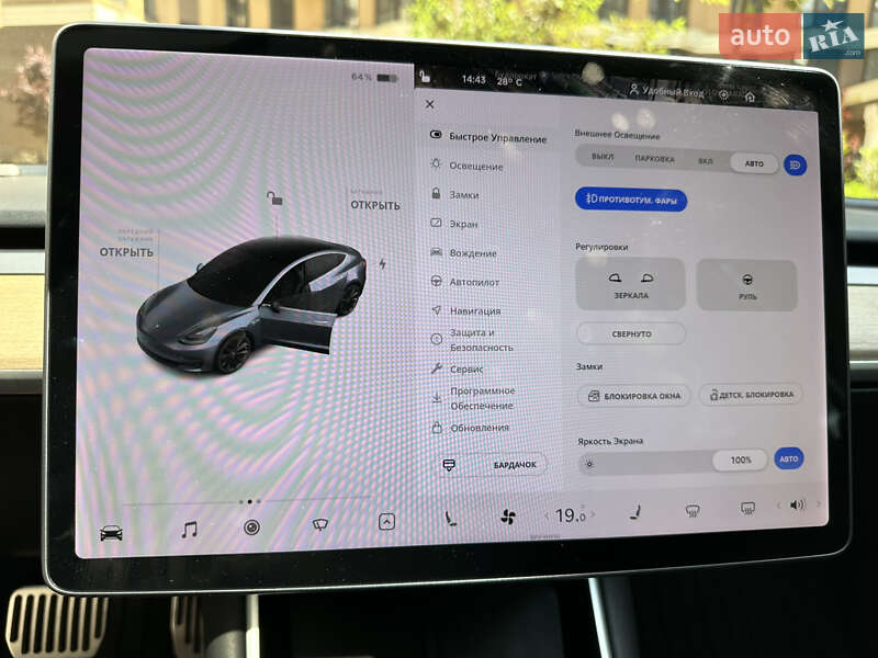 Седан Tesla Model 3 2018 в Києві