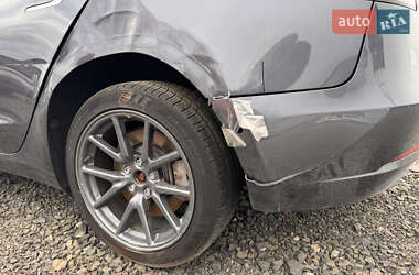 Седан Tesla Model 3 2018 в 